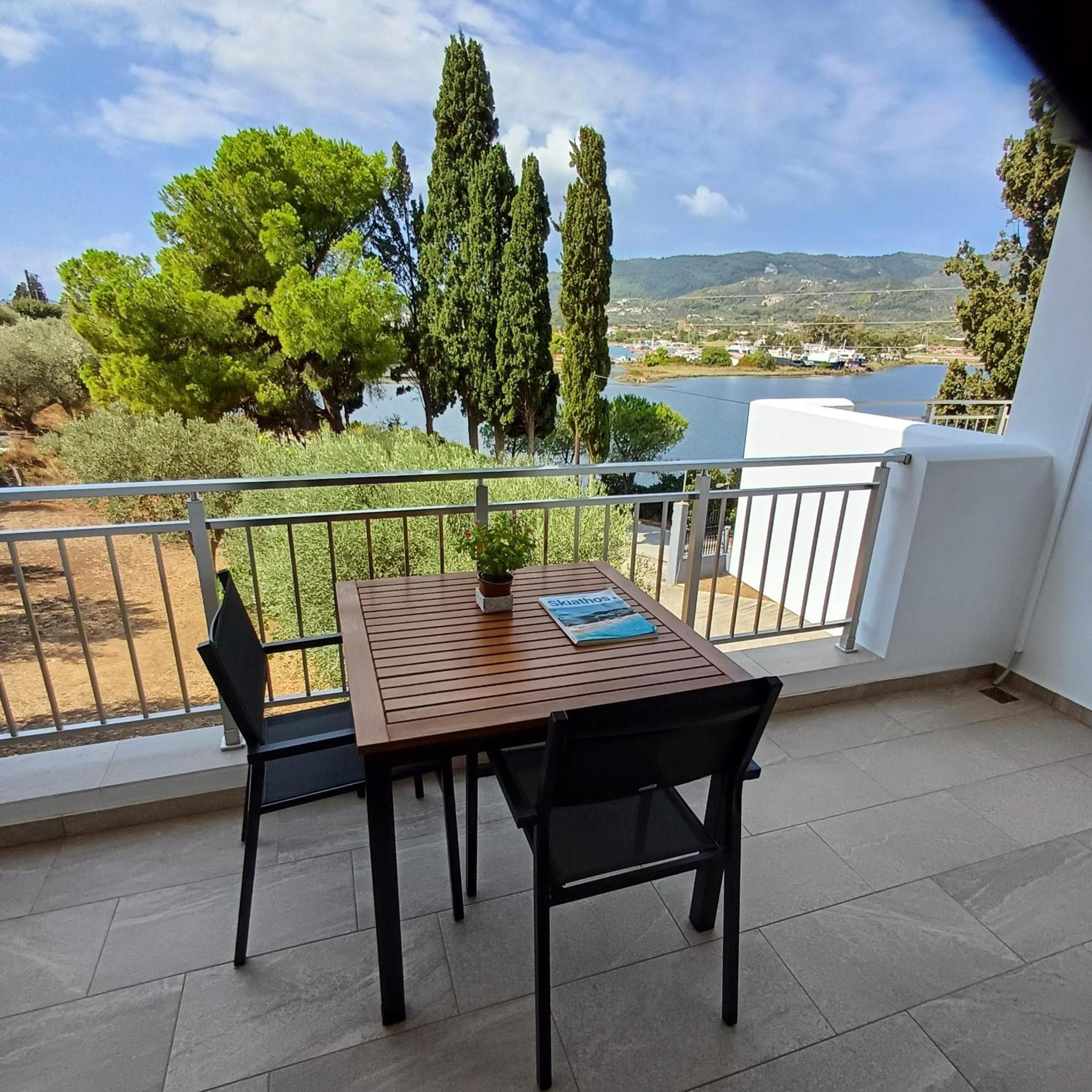 Skiathos Lagoterra Apartments Exteriér fotografie